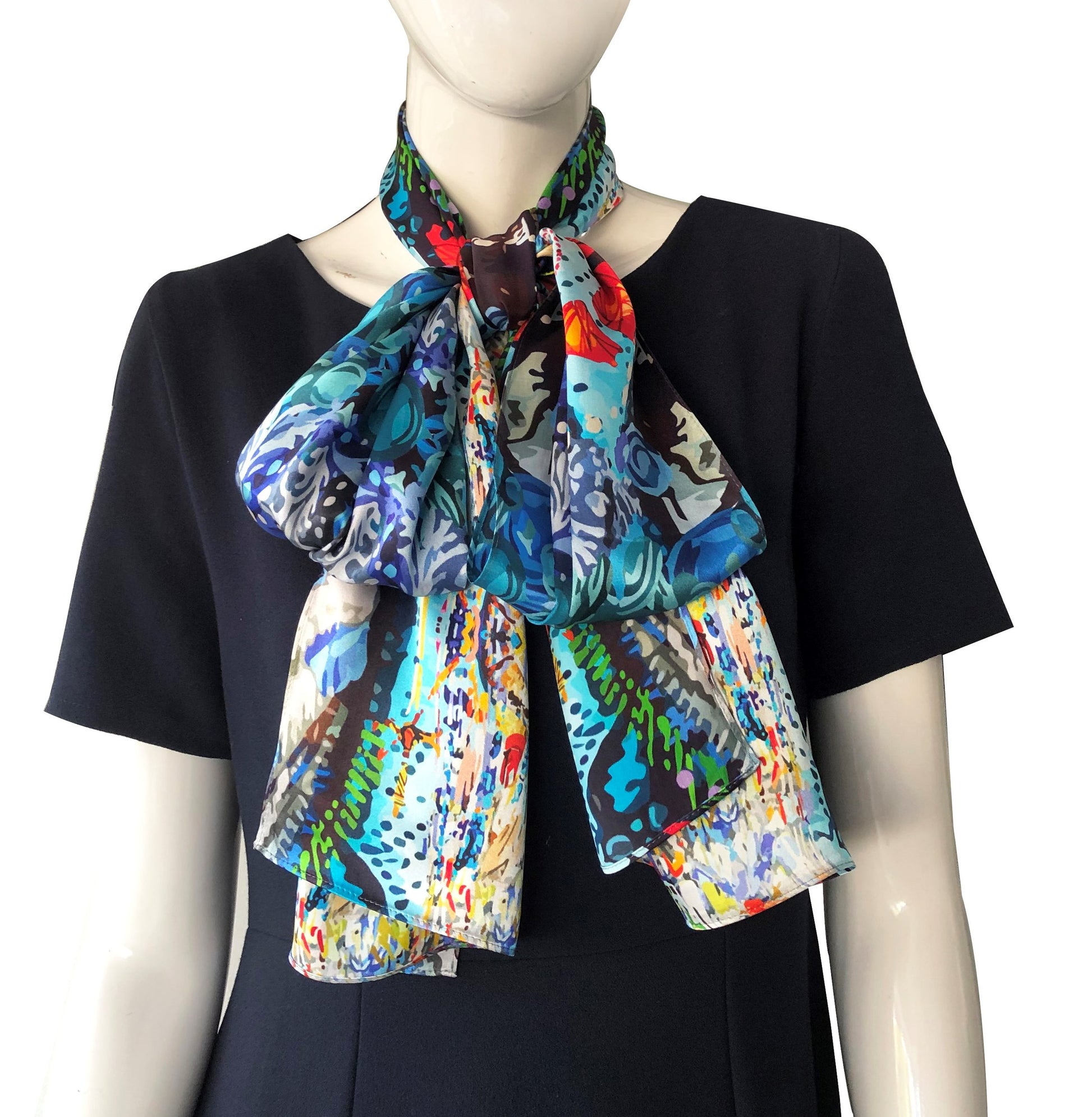 2 Ladies Figurative Design Medium Scarf 54CM X 145CM