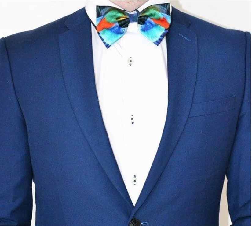 Hummingbird Bow Tie (Single Layer)