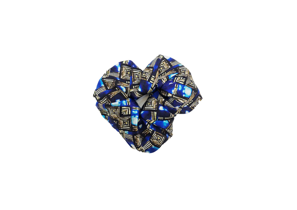 An Chros Silk Scrunchie