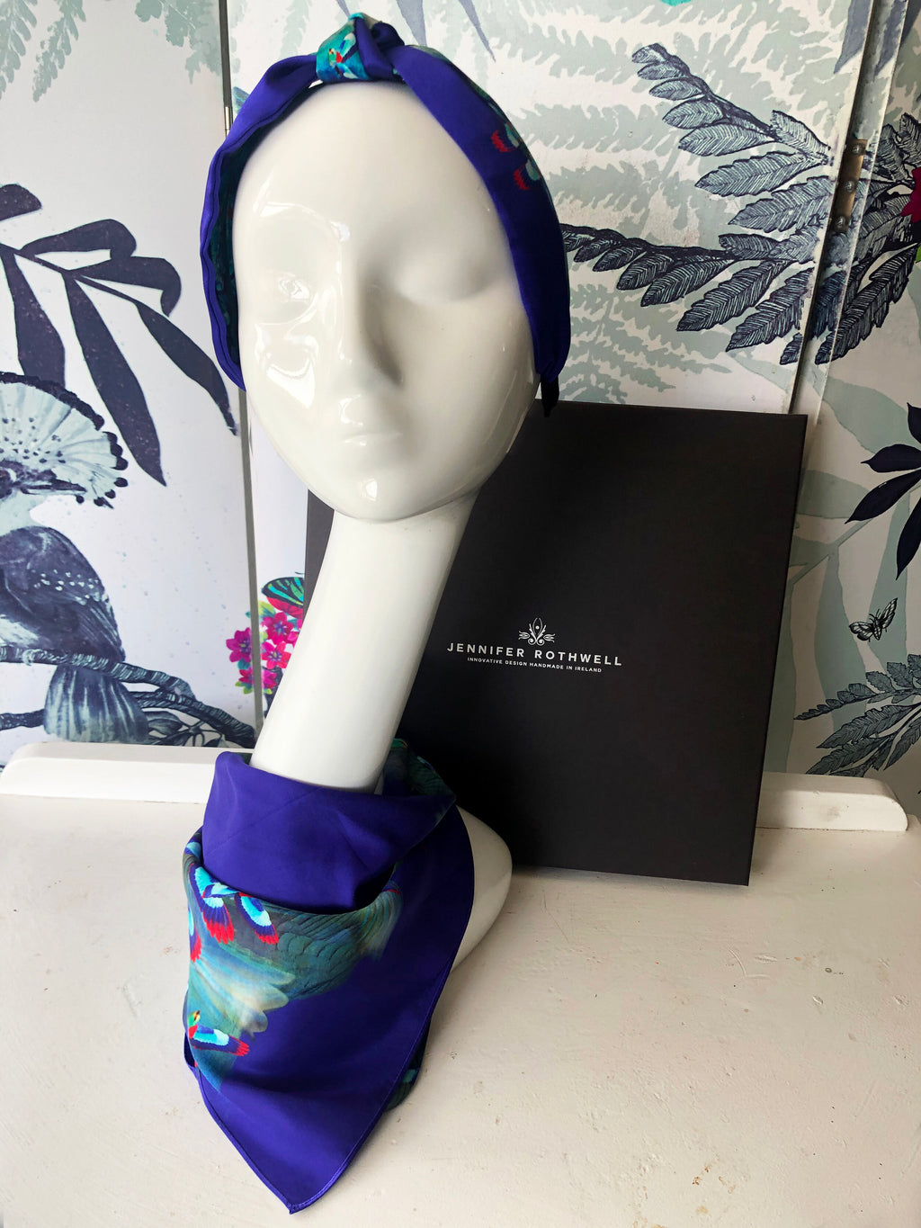 Hummingbird Scarf and Headband Set (blue)